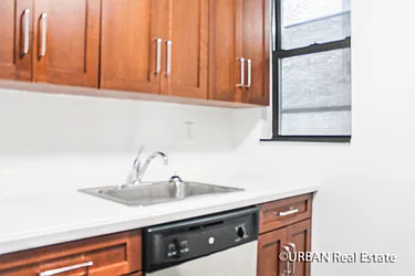 Rented by Urban Real Estate Inc