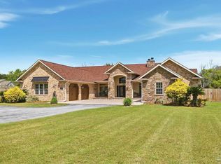 2710 Sandicrest Dr, Cantonment, FL 32533