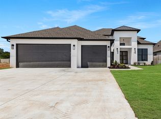 3120 W Tucson Ct, Broken Arrow, OK 74011