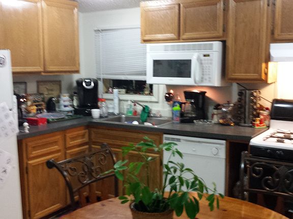 4th image of 68 Petoskey St