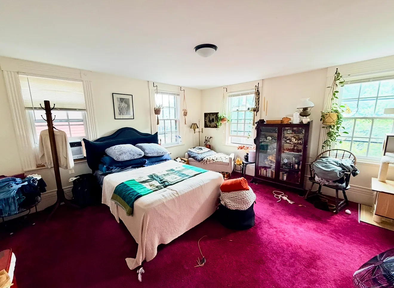 4 bed, 2007 sqft, $1,500 — Photo 1