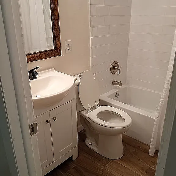 308 Woodlawn Ave #308 — Photo 7