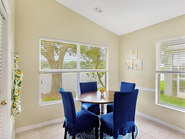 18821 Maisons Dr — Photo 11