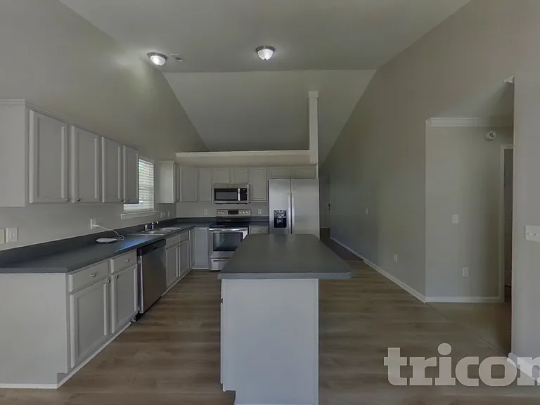 519 Barn Swallow Dr — Photo 6