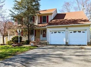 62 Avenue H, Monroe Township, NJ 08831