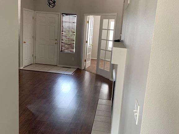 Family Room w/Vaulted Ceilings