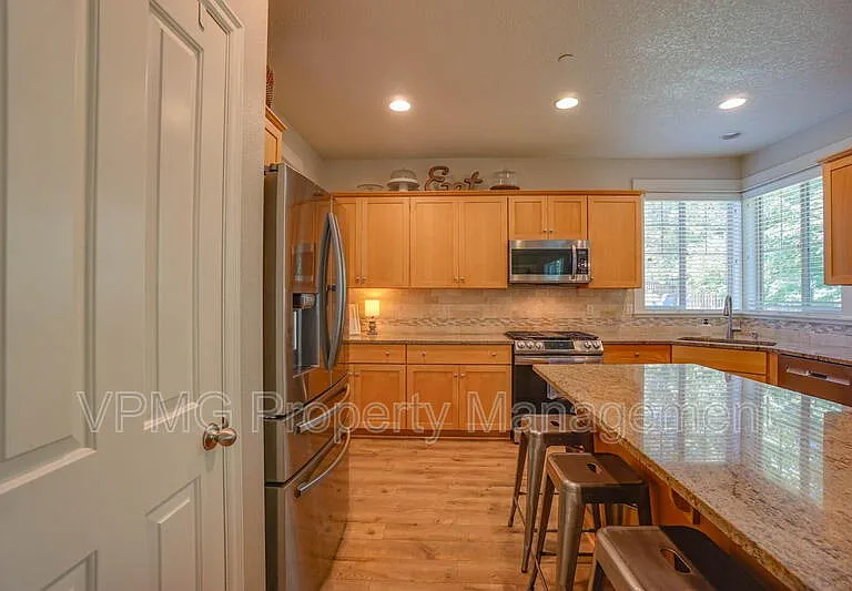 2835 Nw Hl — Photo 20