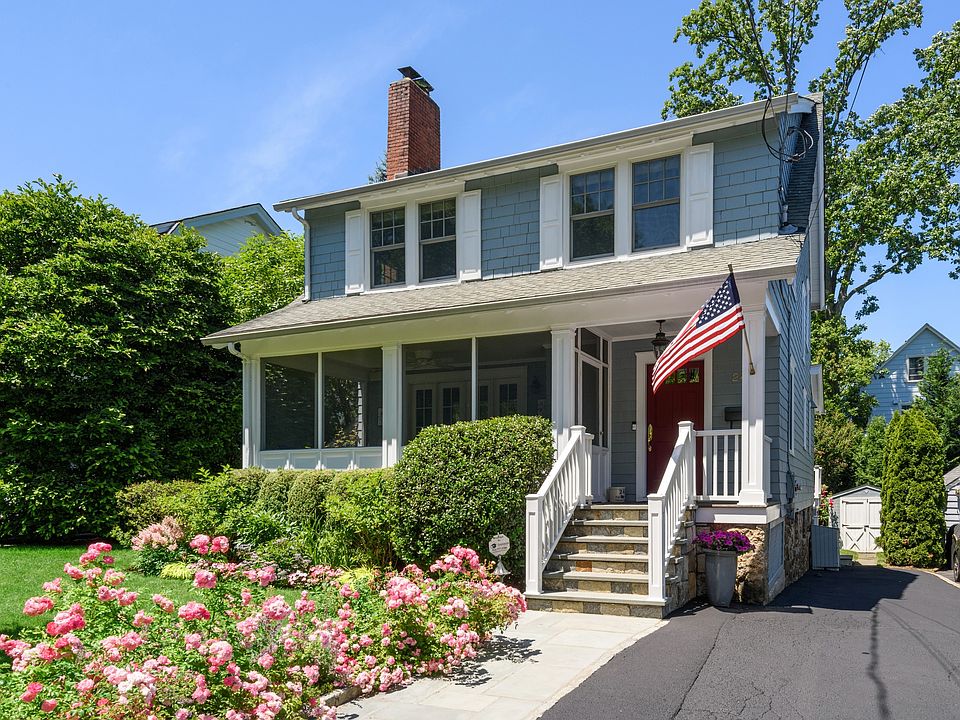 1st image of 24 Concord Ave