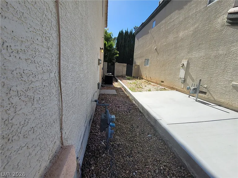 7817 Falconwing Ave — Photo 6