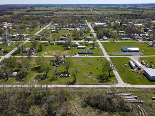 Tbd College Street, Weaubleau, MO 65774