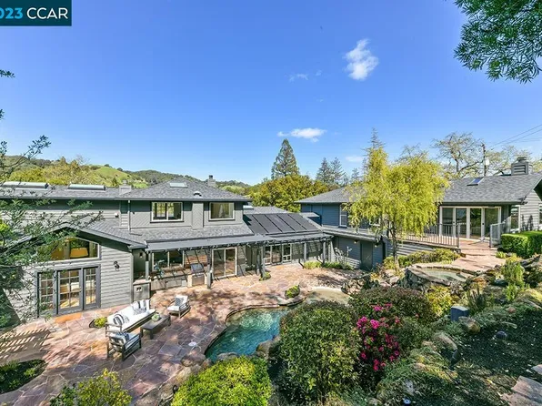 1203 Upper Happy Valley Rd, Lafayette, CA 94549