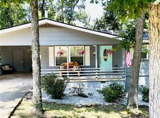 7 Daggett Ln, Bella Vista, AR 72715