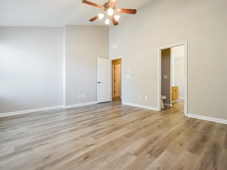 6933 Grand Hickory Dr — Photo 6