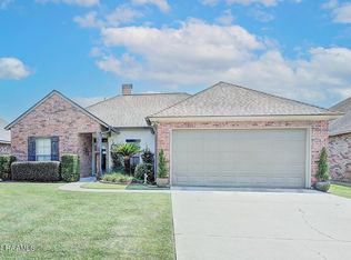 415 Lauren Dr, Scott, LA 70583