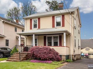 122 Niagara St, Dumont, NJ 07628