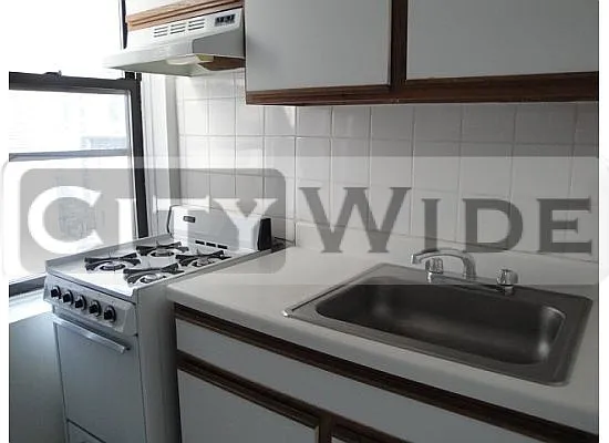 Rented by City Wide Apartments | media 22