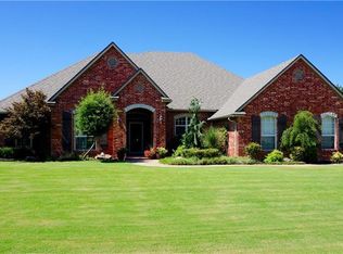 12822 Glen Aeire Rd, Choctaw, OK 73020