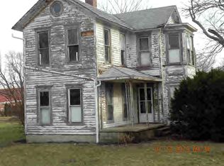 126 W 4th Ave, Rankin, IL 60960