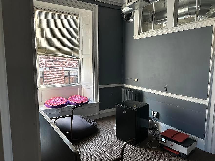 1st image of 59-61 State St #204