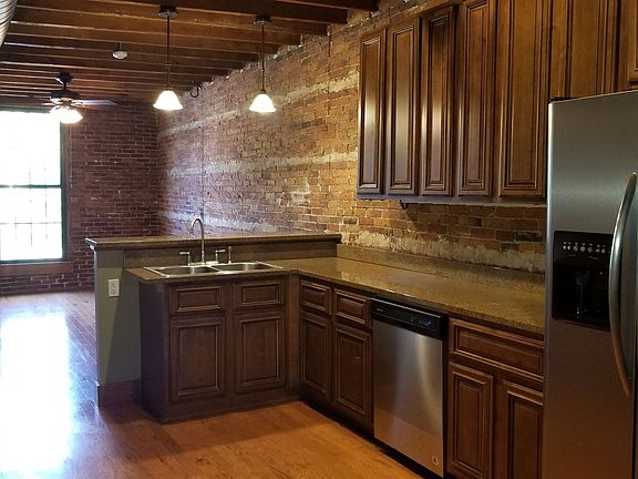 2nd image of 8 Central Sq Unit B