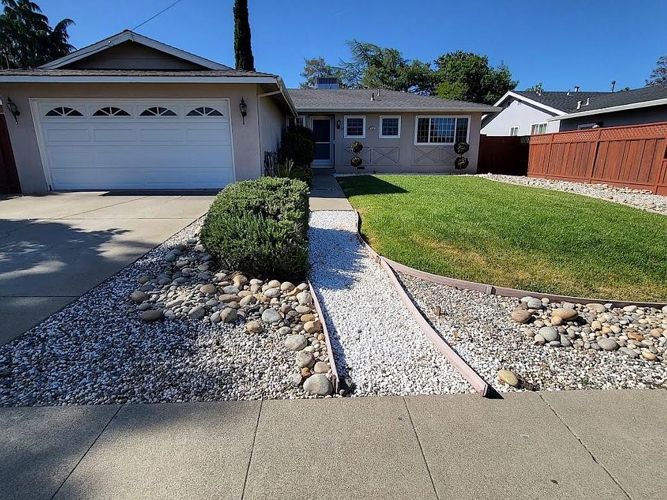 1st image of 693 Sonoma Ave