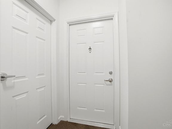 4th image of 220 Carrington Pl Unit 104
