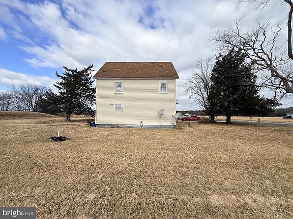 4th image of 26414 Gum Tree Rd