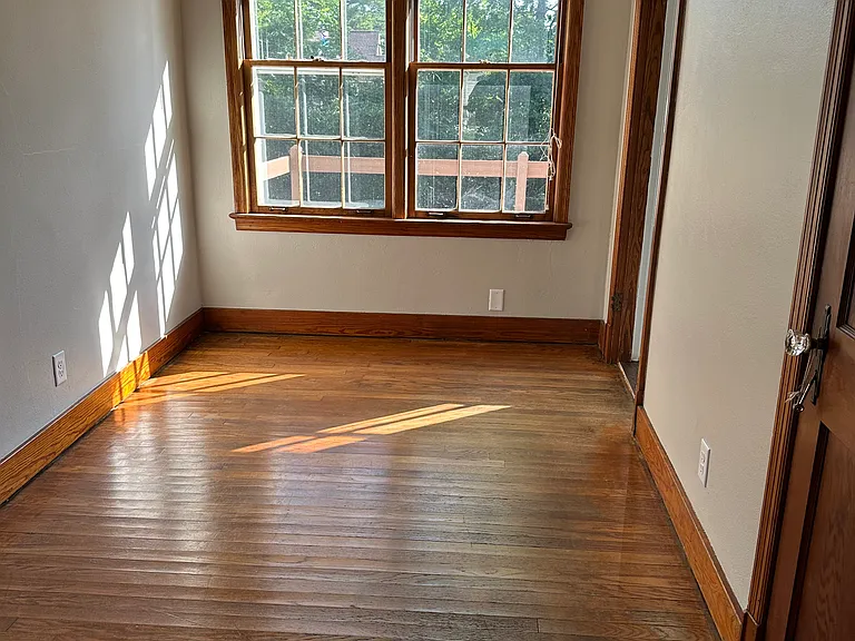 105 Greenleaf St — Photo 9