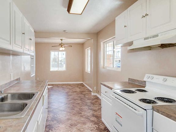 4th image of 120 N Harris Dr