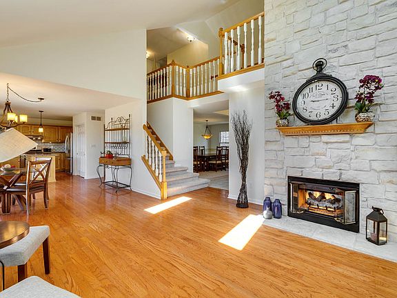 4th image of W139N6417 Manor Hills Blvd