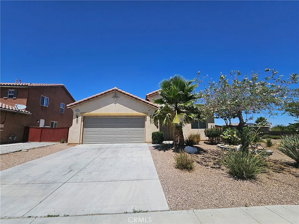 16594 Denham Ln
