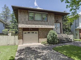 77 Delaware St, Staten Island, NY 10304