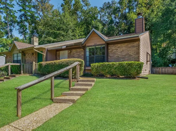 227 Whetherbine Way W, Tallahassee, FL 32301