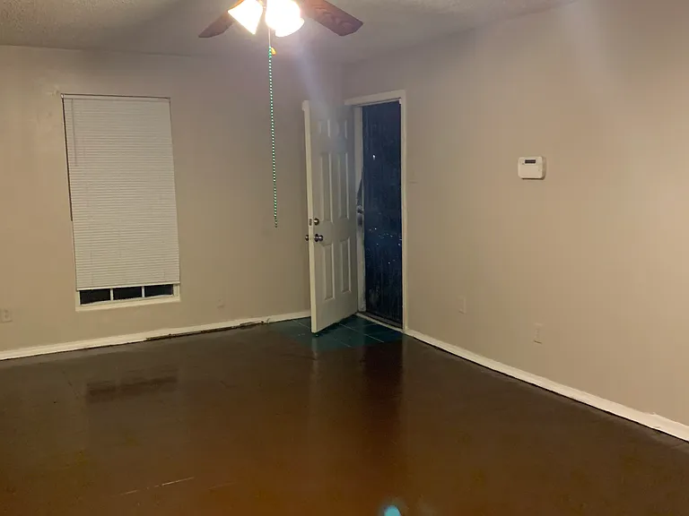 3009 Americus St — Photo 7