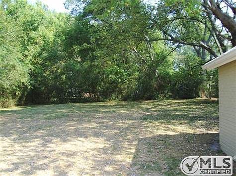 5th image of 422 Riverview Dr