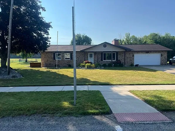 679 Van Wormer Rd, Saginaw, MI 48609