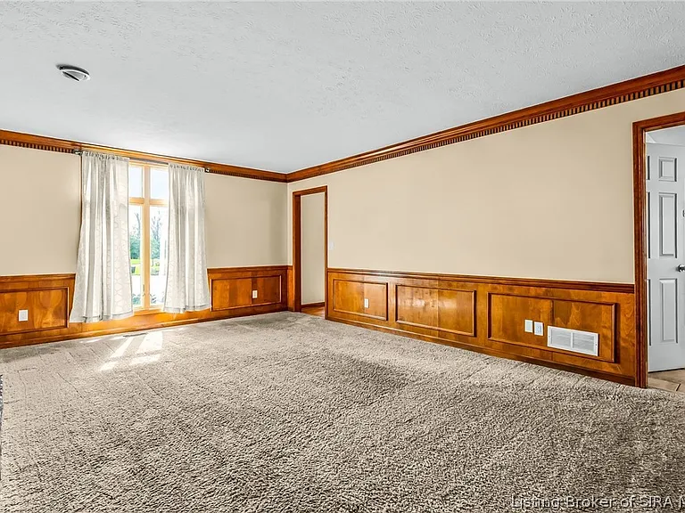 2201 Glenn Abbey — Photo 14