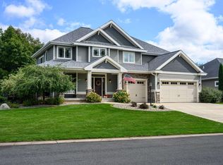 6432 Nature Cove Trl, Waunakee, WI 53597