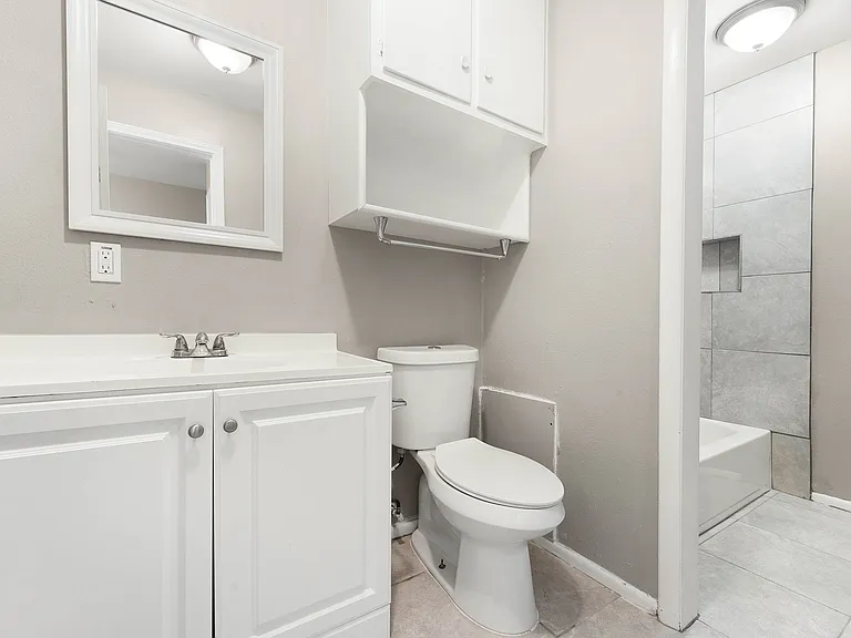 3430 Sockwell Blvd — Photo 2