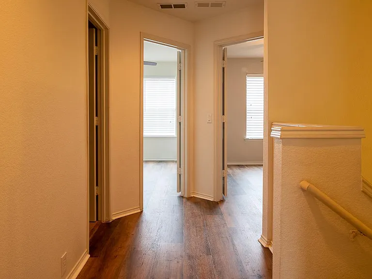 2209 Glacier Park Ln — Photo 14