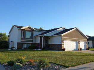 1111 6th Ave W, West Fargo, ND 58078