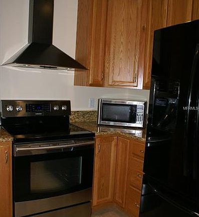 4th image of 8247 Eagles Park Dr N