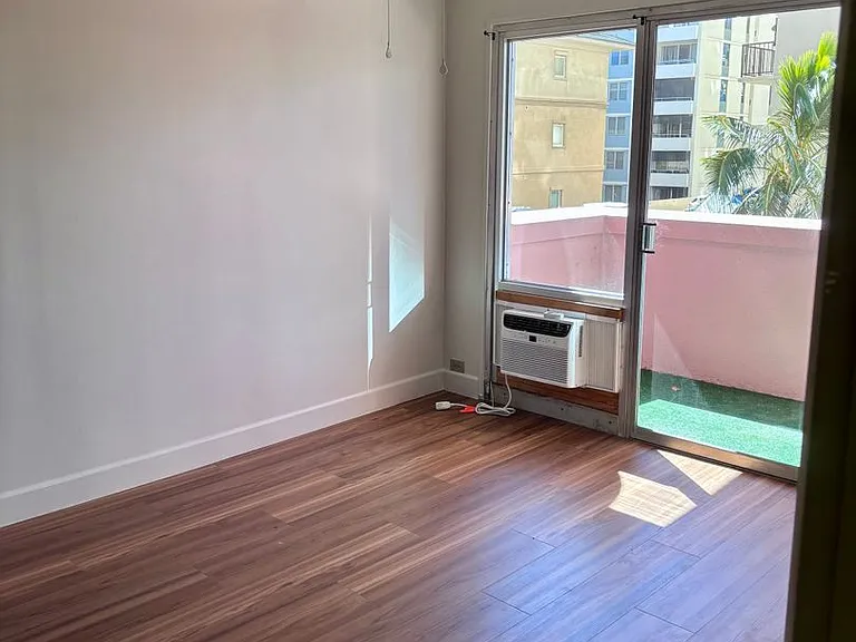 2118 Kuhio Ave #603 — Photo 12