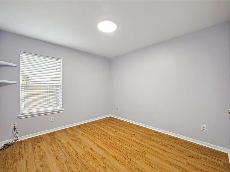 3402 Fox Ct — Photo 22