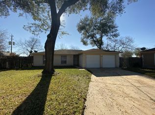 1335 Peach Spring Dr, Houston, TX 77088