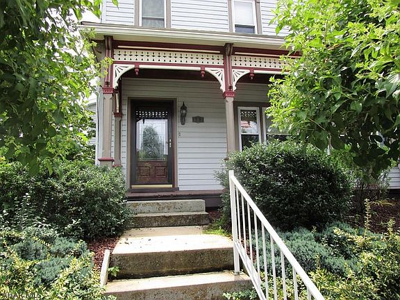 3rd image of 502 E Penn St