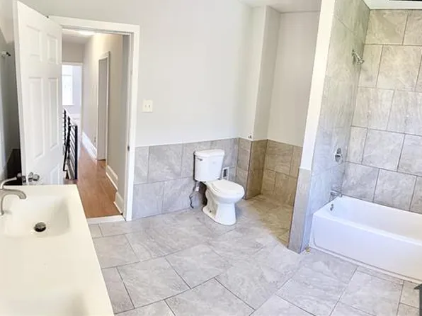 2113 Mountain St, Philadelphia, PA 19145