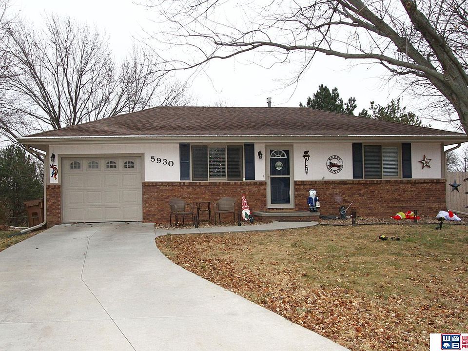 1st image of 5930 English Park Ct