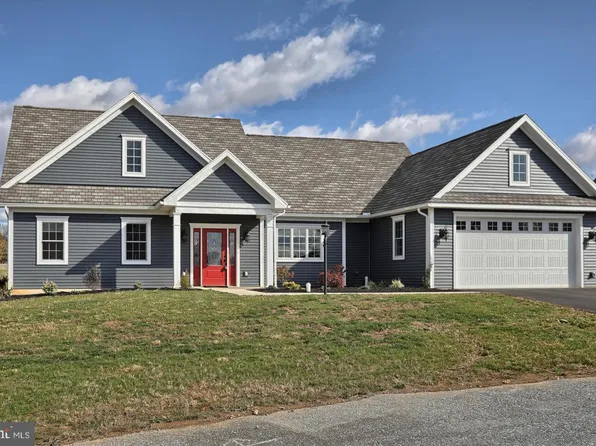 1004 Allwein Dr, Lebanon, PA 17042