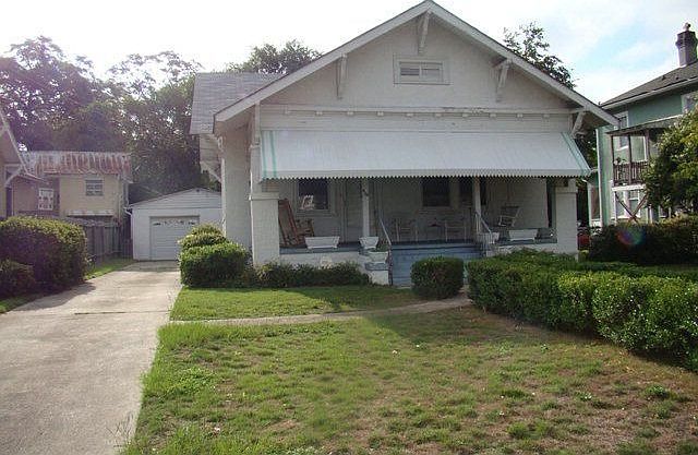 2nd image of 958 Baker Ave